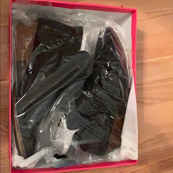 Justfab black suede Chelsea boot - Picture 2 of 4